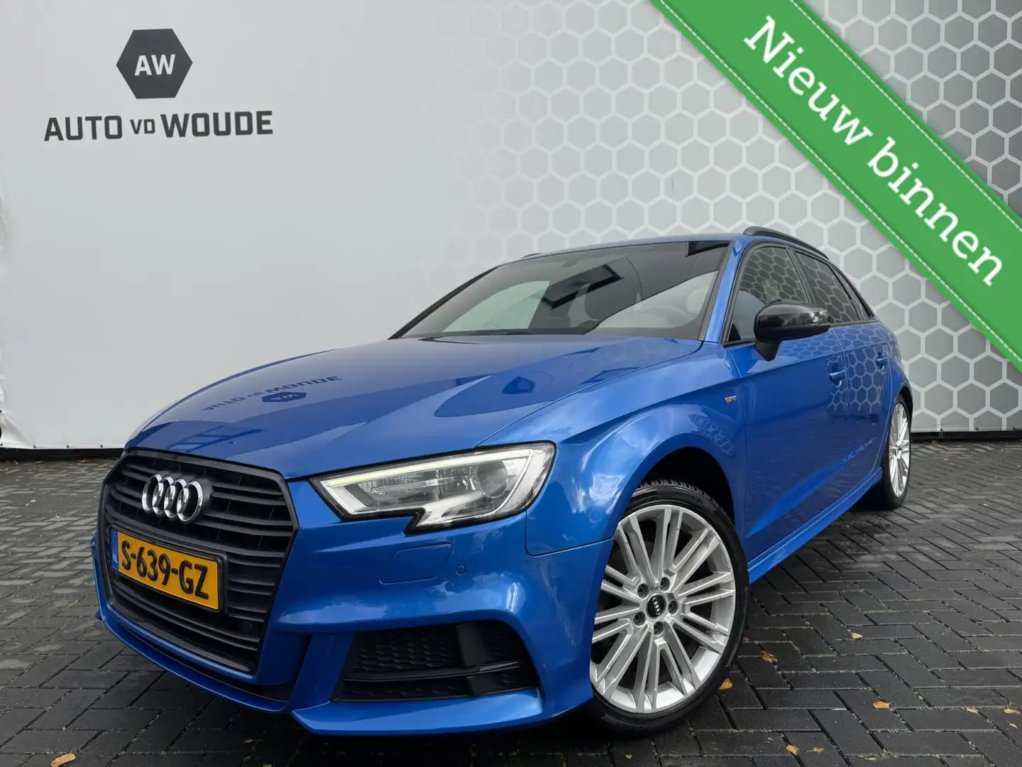 Audi A3 Sportback 1.5 TFSI Sport Edition S-line Automaat T Blau - 1