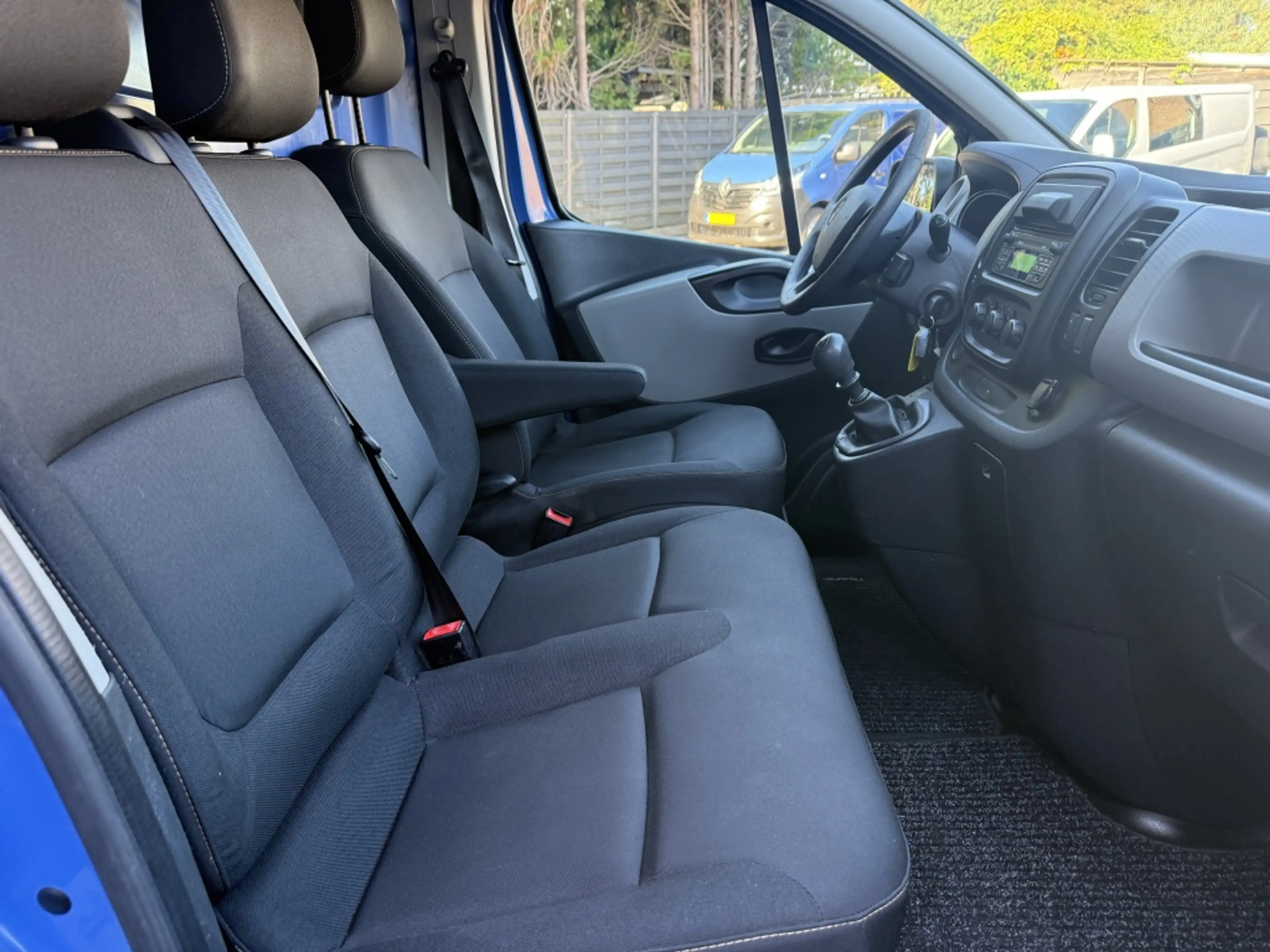 Renault Trafic 1.6 dCi T29 L1H1 Com — photo 5