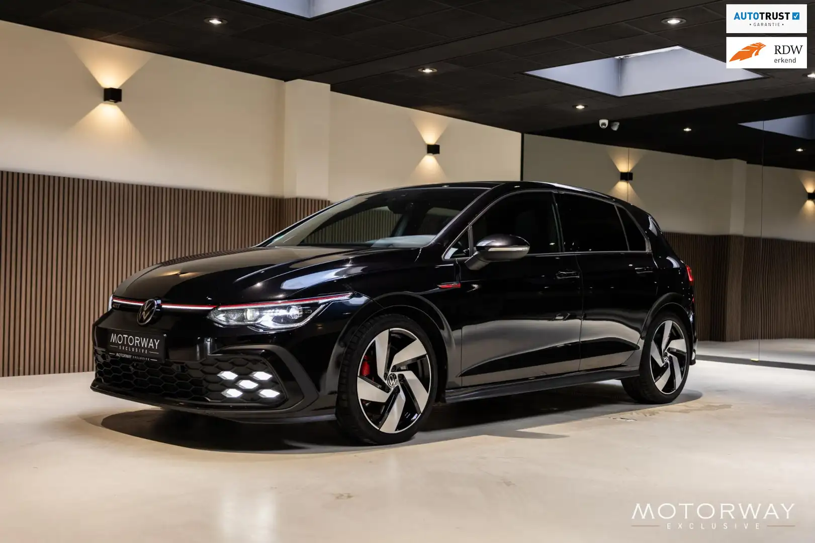 Volkswagen Golf GTI 2.0 TSI |PANO|HUD|IQ|HARMANKARDON|KEYLESS|SFEER|CA Noir - 1
