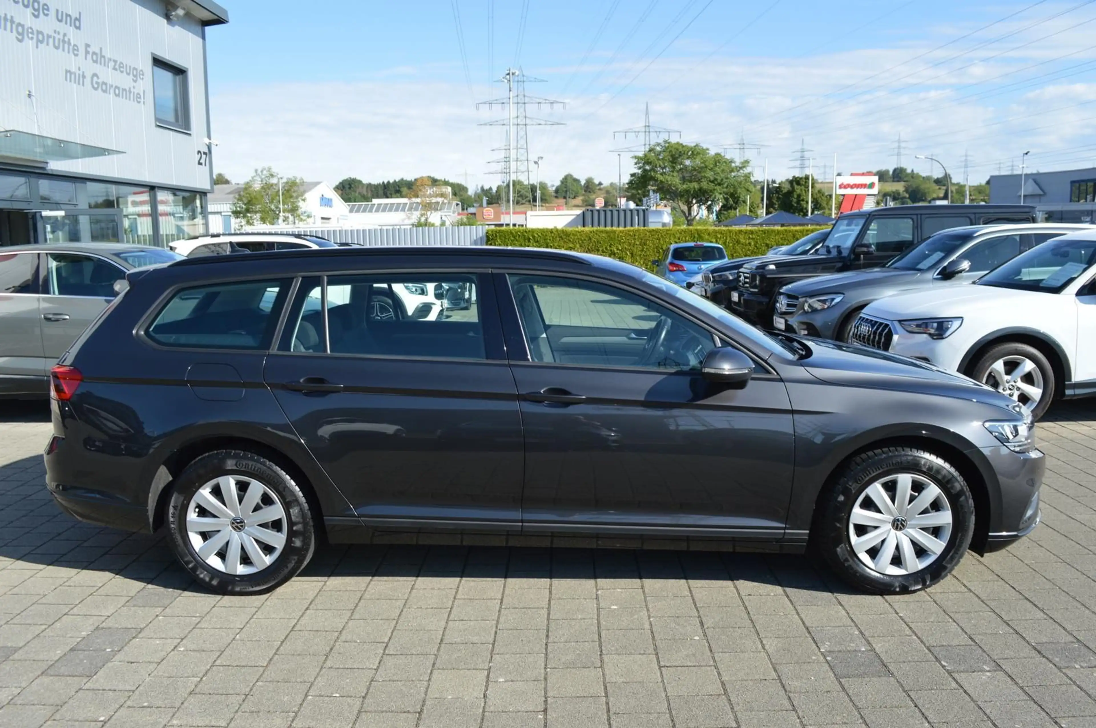 Volkswagen Passat Variant *LED*Navi*Kamera*ACC*Carplay*SHZ — photo 6