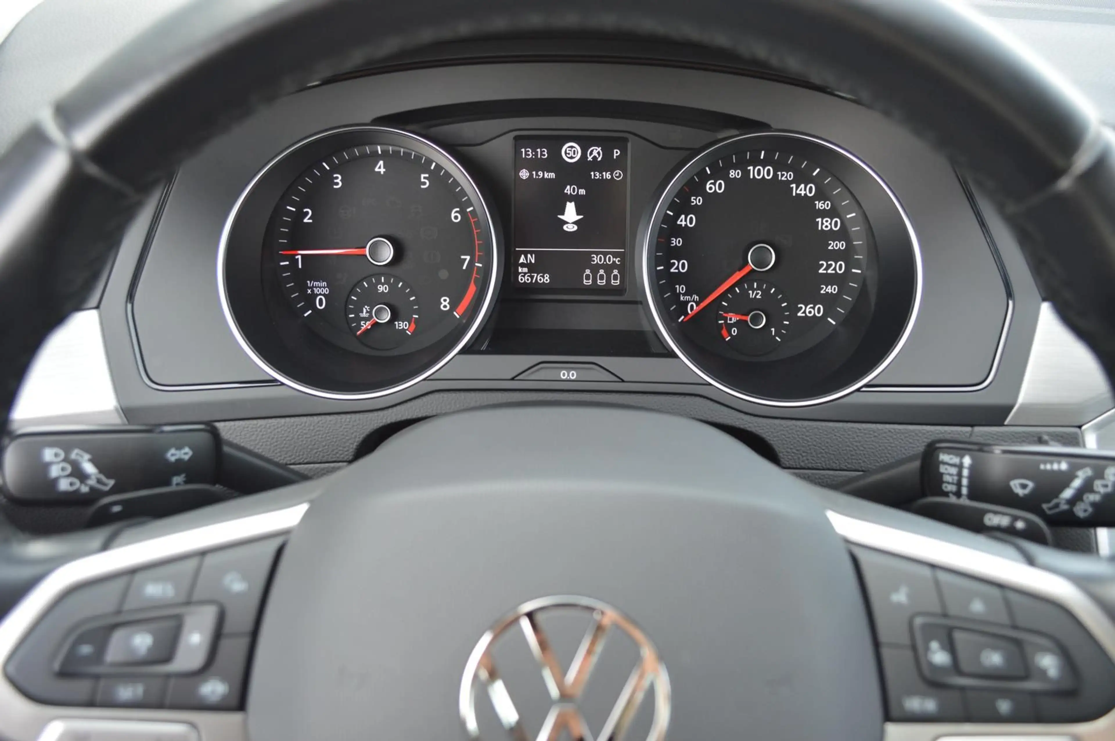 Volkswagen Passat Variant *LED*Navi*Kamera*ACC*Carplay*SHZ — photo 14