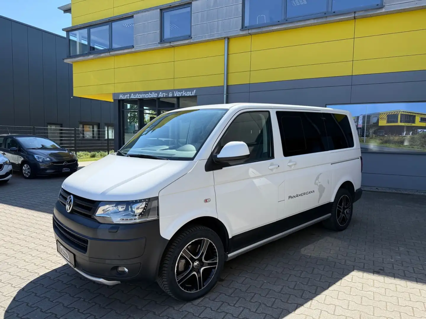 Volkswagen T5 Transporter T5  Bus Multivan PanAmericana 4Motion AUTOMATIK* Weiß - 2
