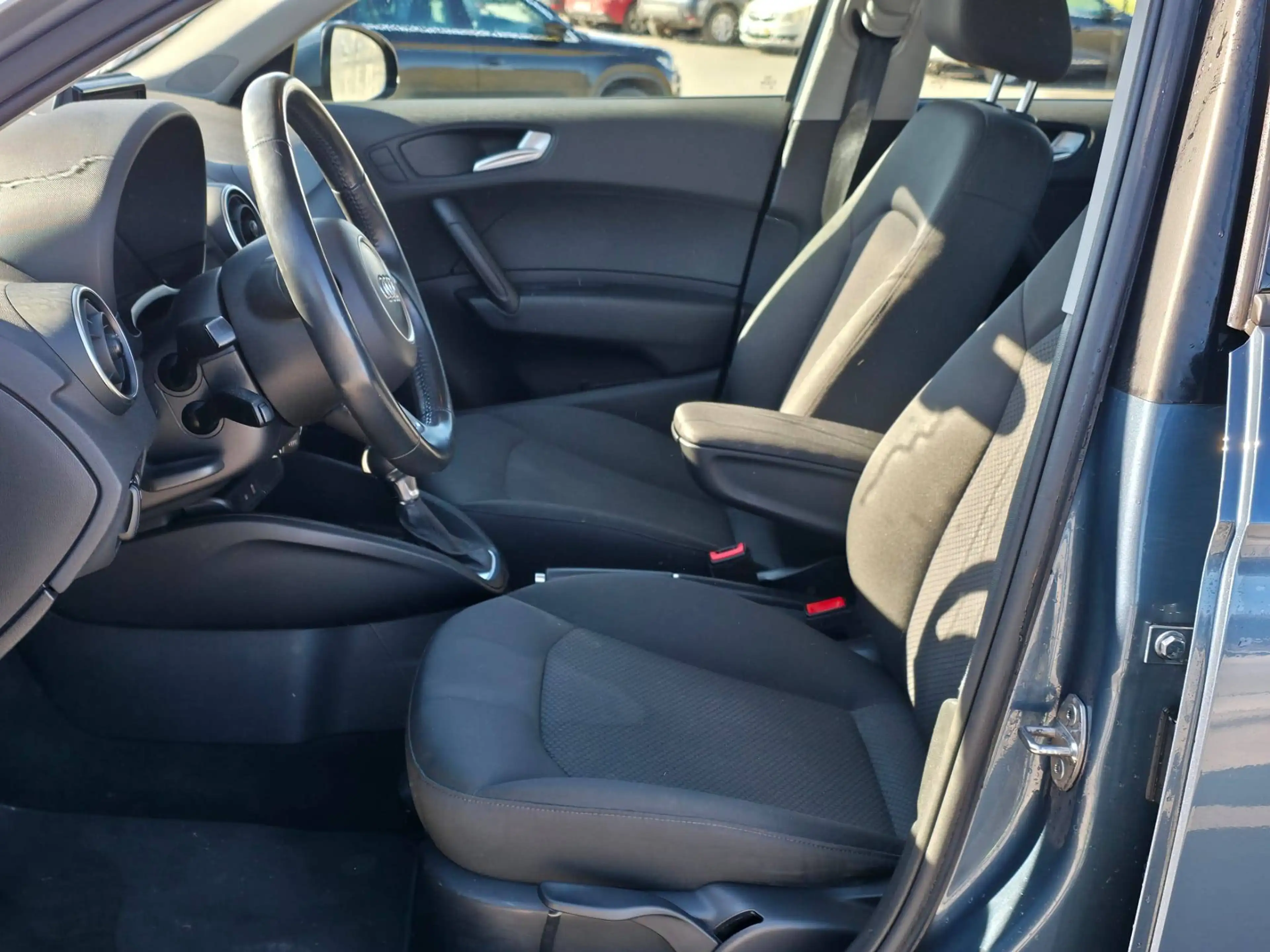 Audi A1 A1 Sportback 1.0 TFSI Sport S tronic — photo 9