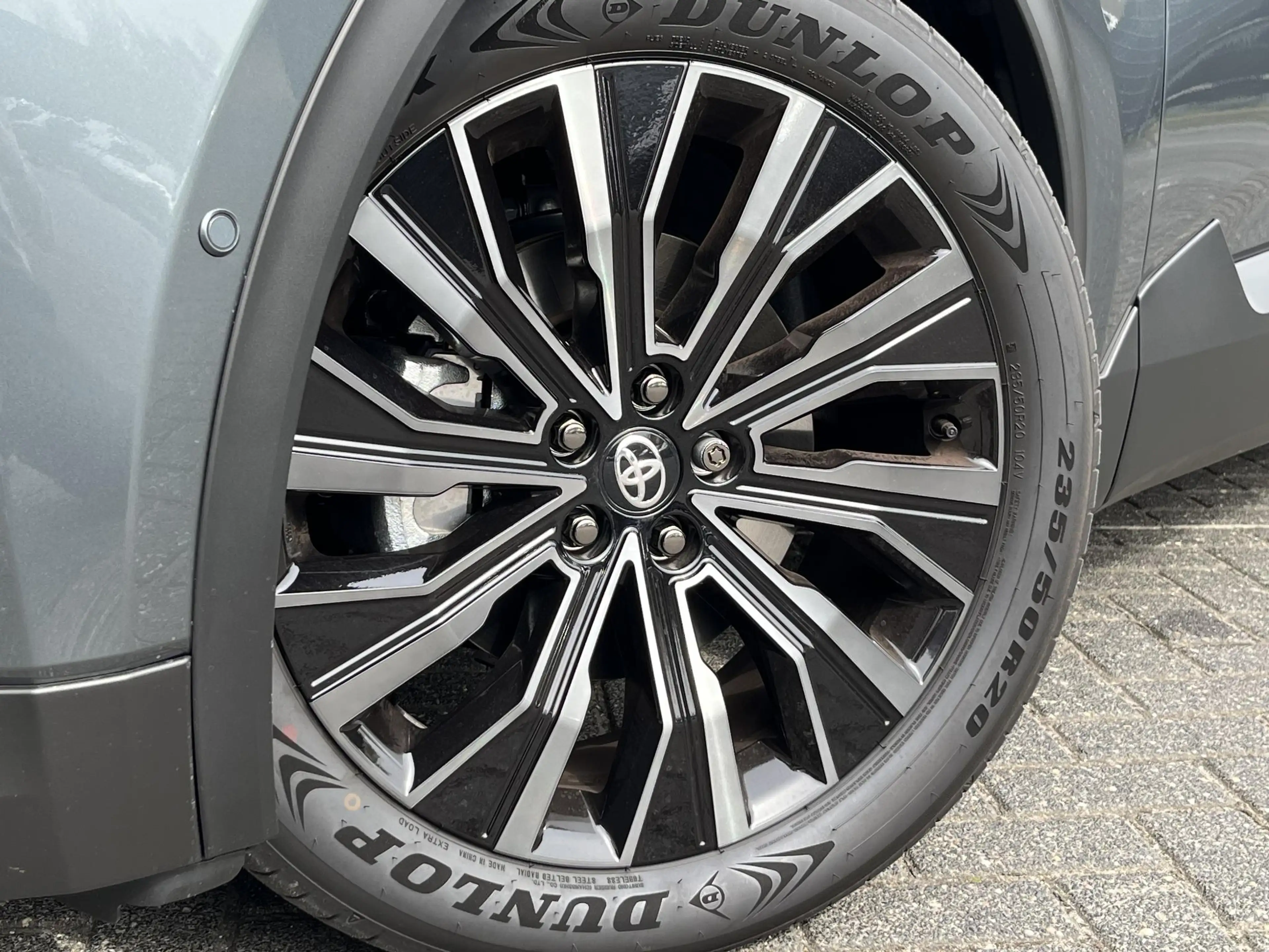 Toyota C-HR+ Executive AWD 77 kWh | Executive plus pack | Licht — photo 9