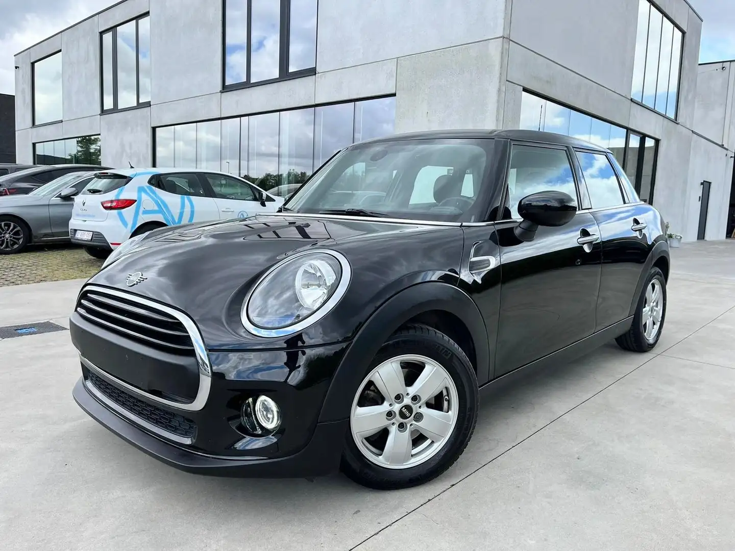 MINI One 5d 2021 1.5benzine/LED cockpit/Navi/PDC/Garantie Zwart - 1
