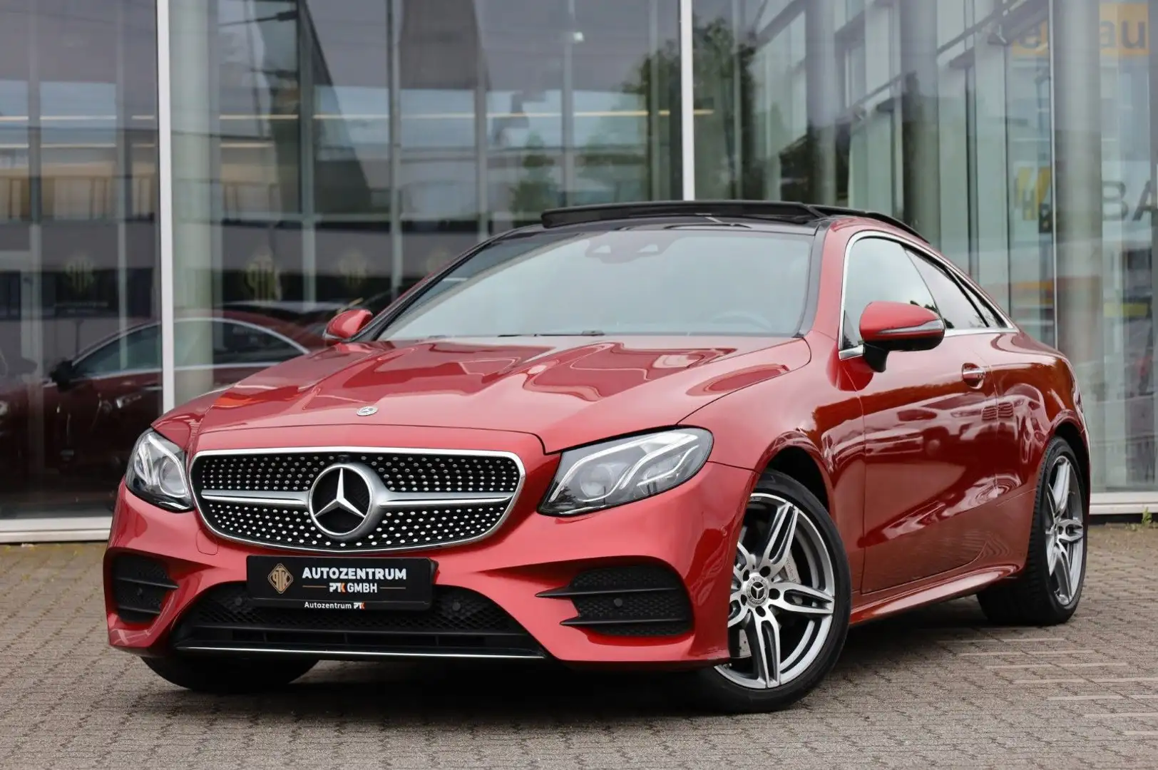 Mercedes-Benz E 400 d 4Matic Coupe 2x AMG-Paket Head Up Rouge - 1