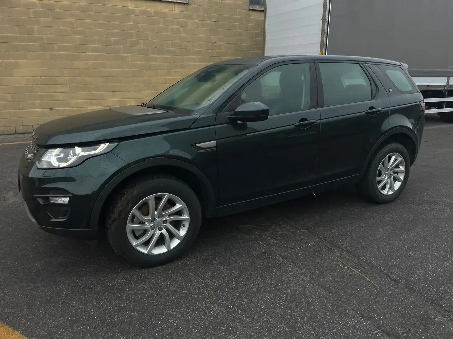 Land Rover Discovery Sport MOTORE RUMOROSO  Discovery Sport I  2.0 td4 awd Verde - 1