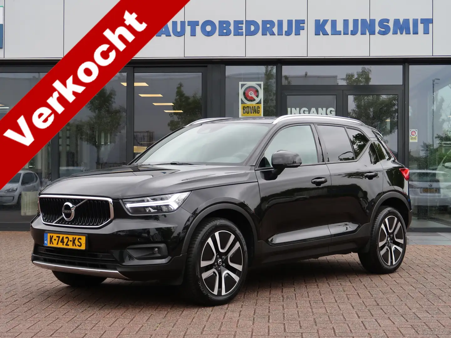 Volvo XC40 1.5 T2 Business Pro | ACC | Pilot Assist | Camera Black - 1