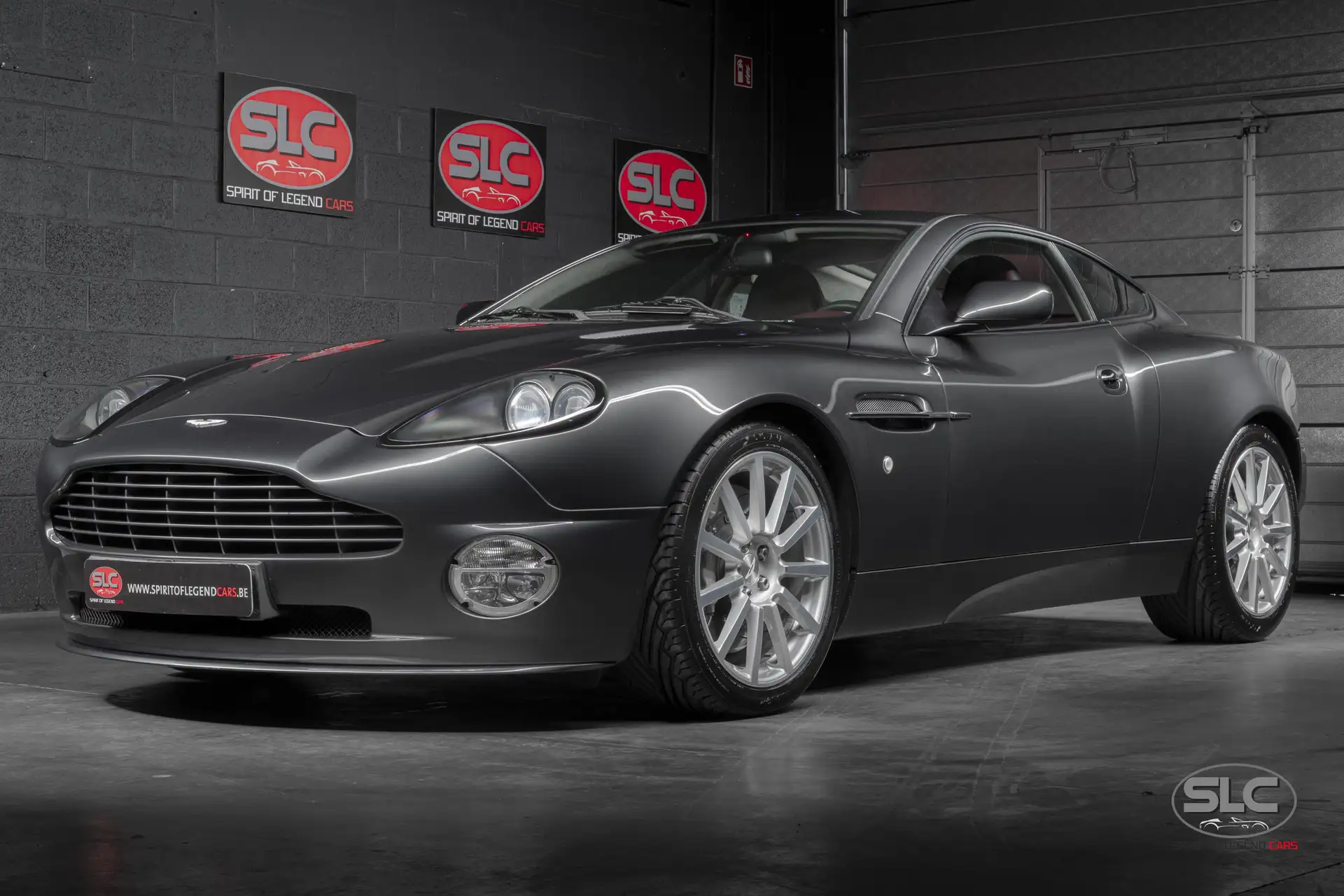 애스턴마틴 뱅퀴시 Coupe 2007 건메탈 사진 1