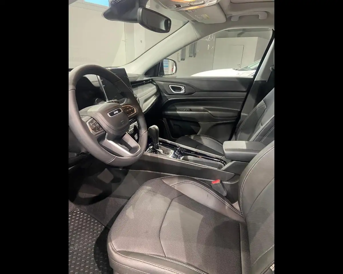 Jeep Compass 686 E-Hybrid My24 Summit 1.5 Turbo T4 E-Hybrid 130cv Fwd Dct7 7