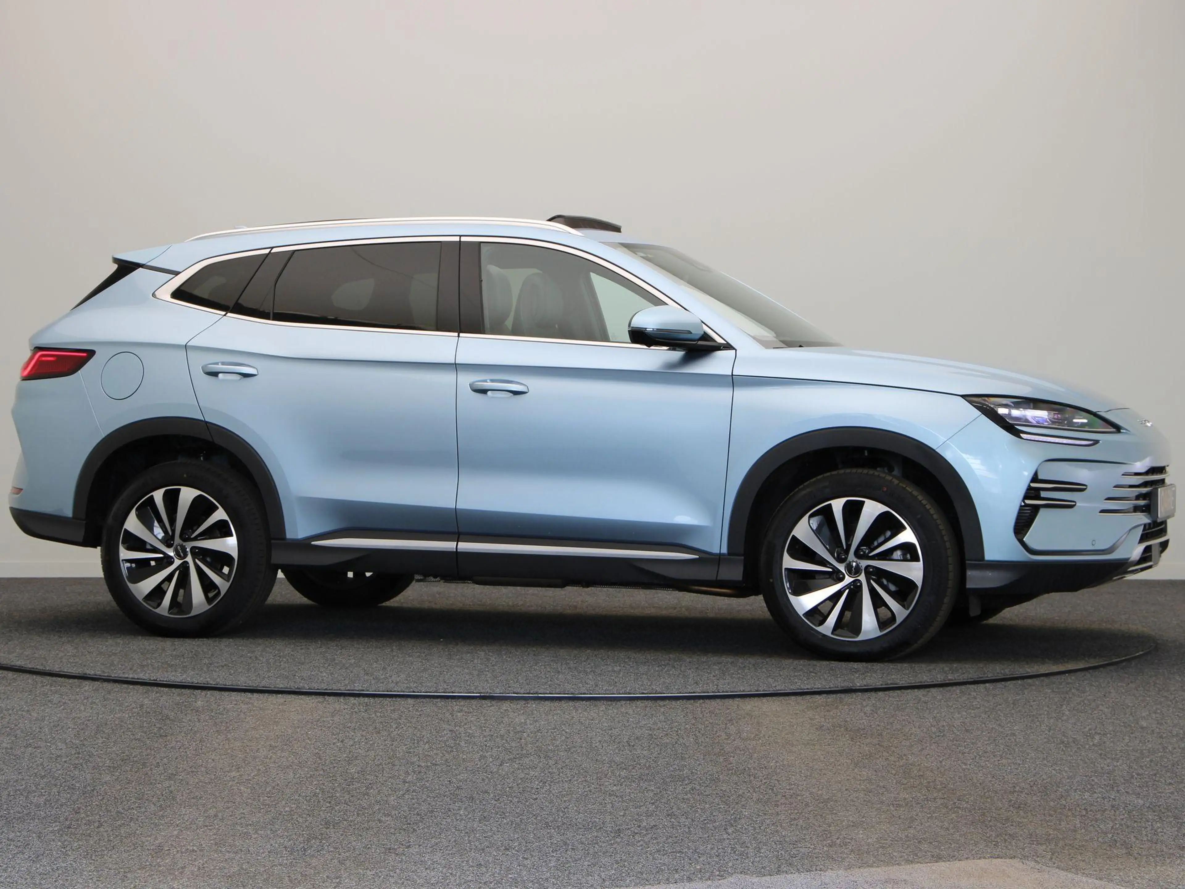 BYD Seal U 1.5 DM-i FWD Comfort | 26.6 KWh Accu | 125km WLPT — photo 10