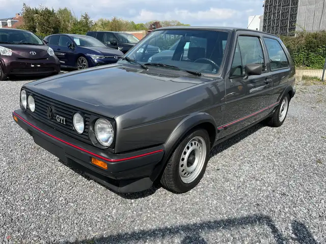 Volkswagen Golf GTI