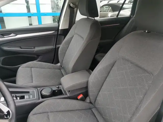 Volkswagen Golf view 10