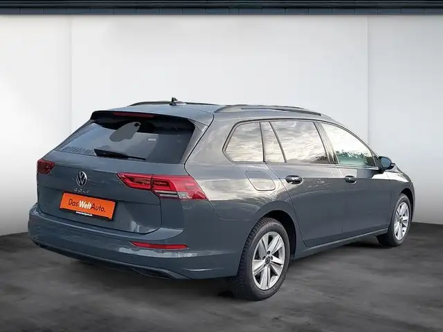 Volkswagen Golf view 5