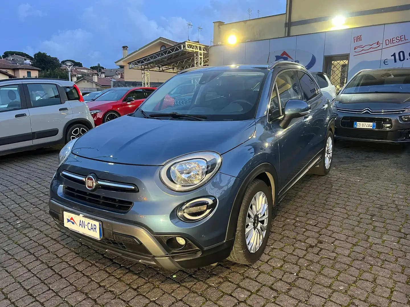 Fiat 500X 1.0 T3 Cross 120cv - Navi - Sensori Ant+Post Blauw - 1