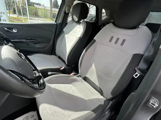 Renault Captur view 11
