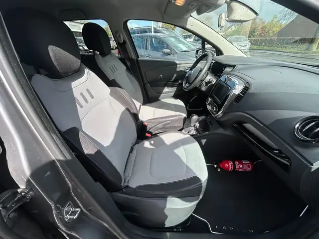 Renault Captur view 23