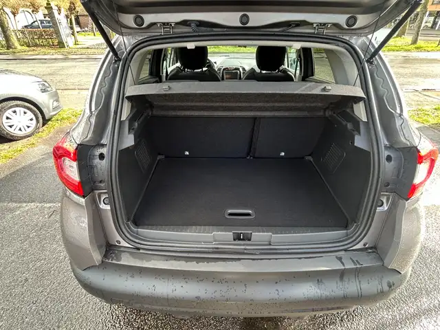 Renault Captur view 18