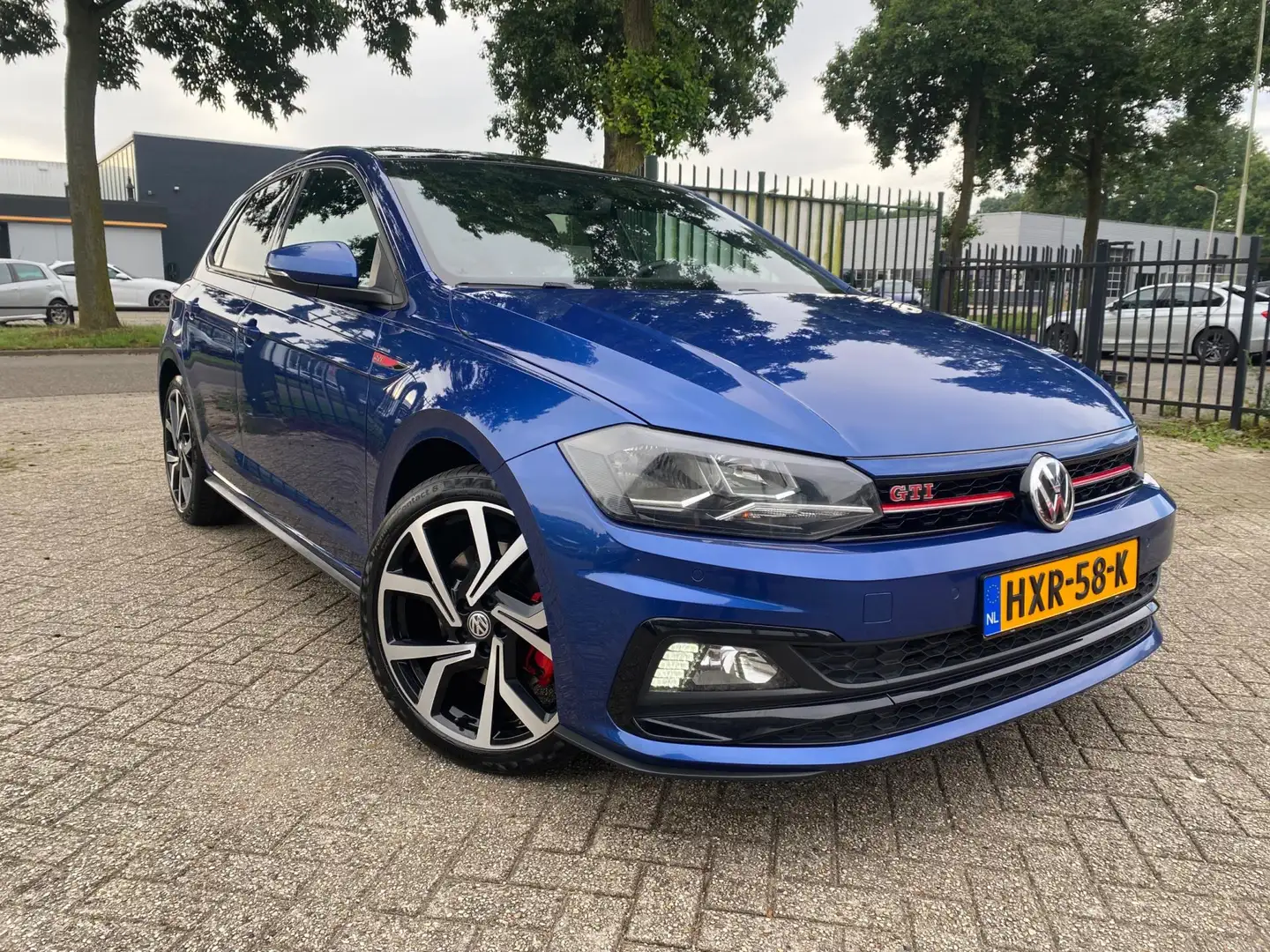 Volkswagen Polo GTI 2.0 TSI Panoramadak Cruise Tel Pdc Albastru - 2