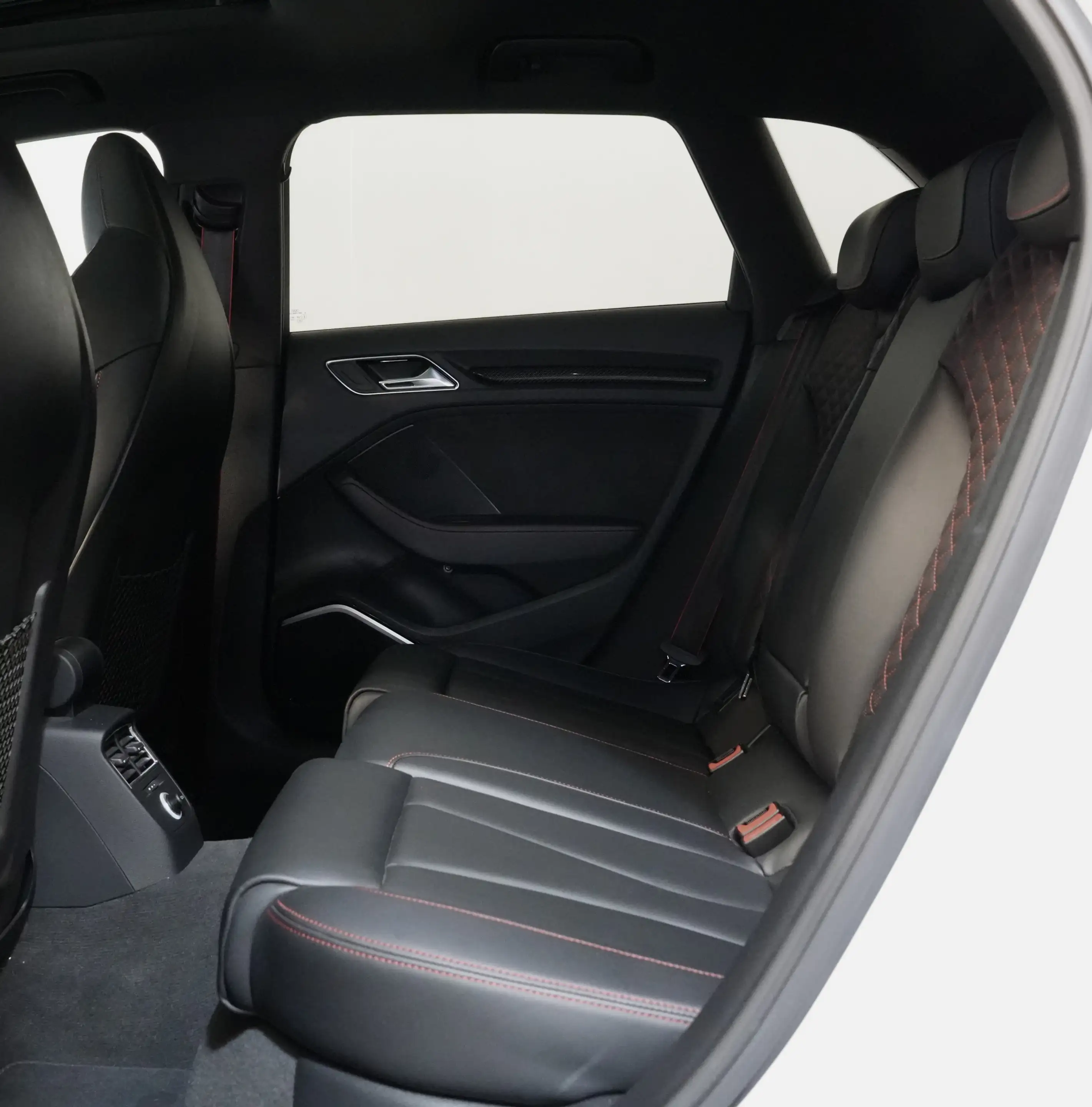 Audi RS3 NON-OPF*S-AGA*SCHALE*PANO*VIRTUAL*B&O*R.KAM* — photo 14