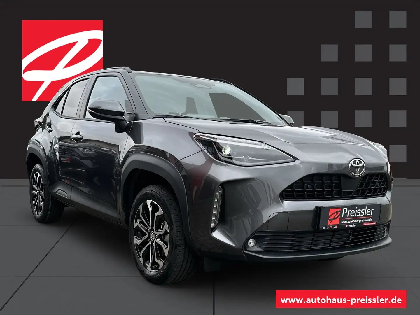 Toyota Yaris Cross 1,5 Hybrid *Teamplayer* Gris - 2