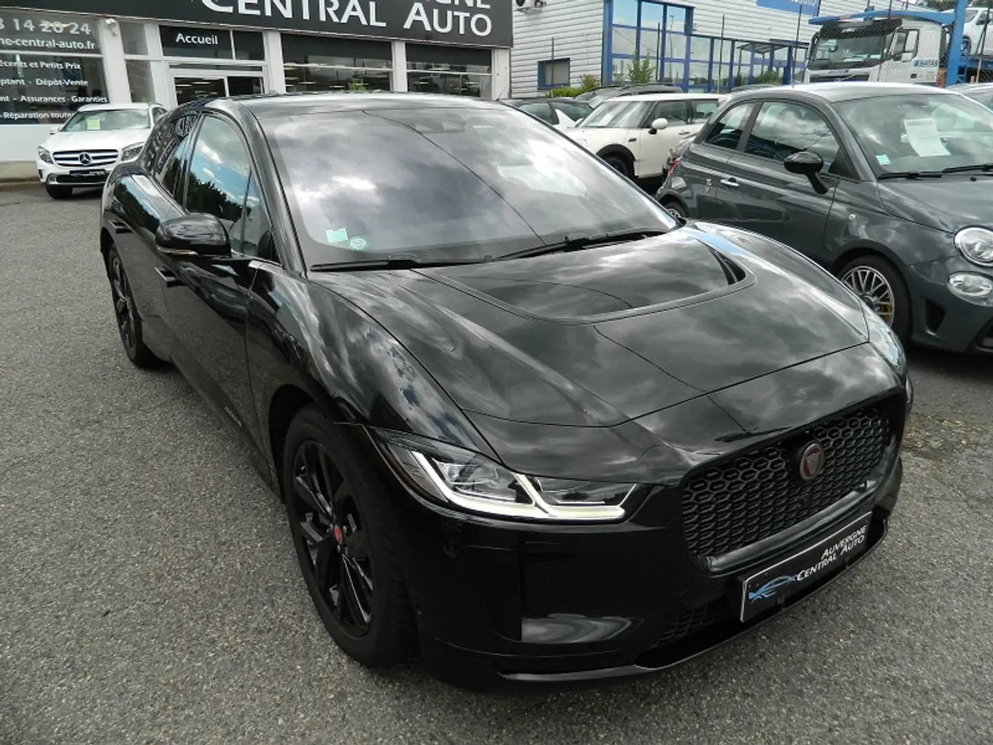 Jaguar I-Pace EV400 SE AWD Schwarz - 1