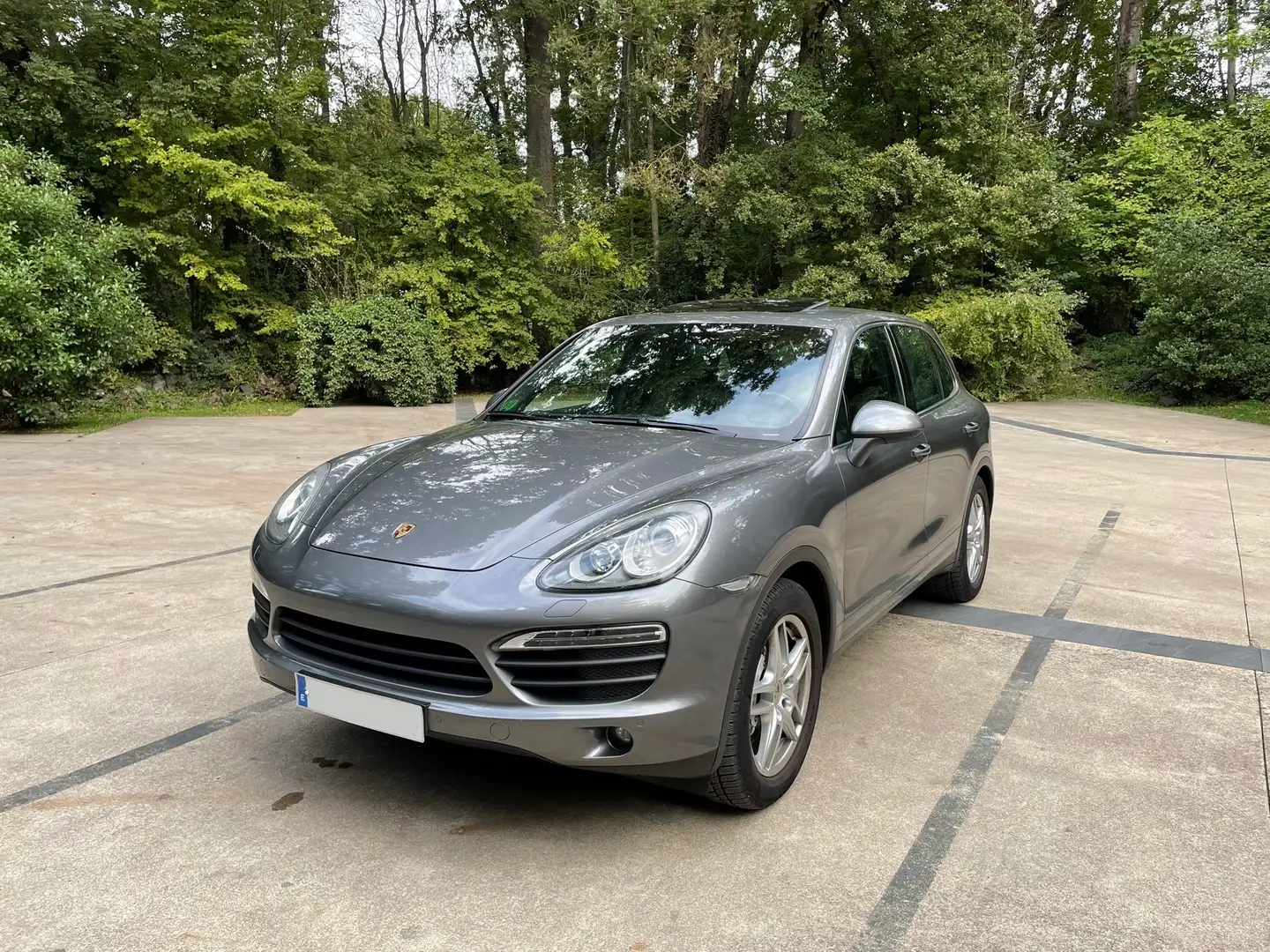 Porsche Cayenne S Aut V8 Tiptronic Gris - 2