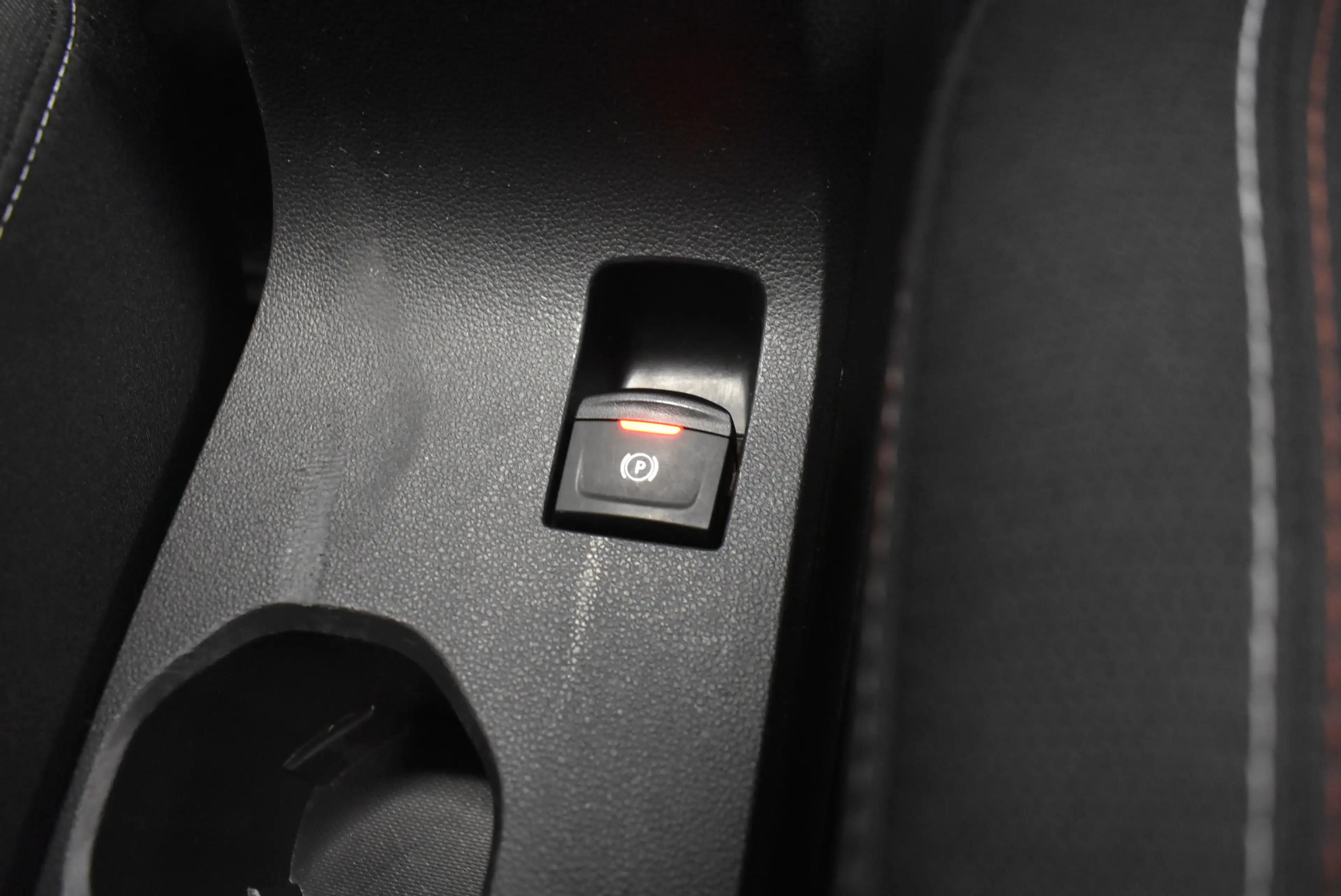 Dacia Jogger Extreme Navi LED Kamera Temp AHK 1-Hand — photo 11