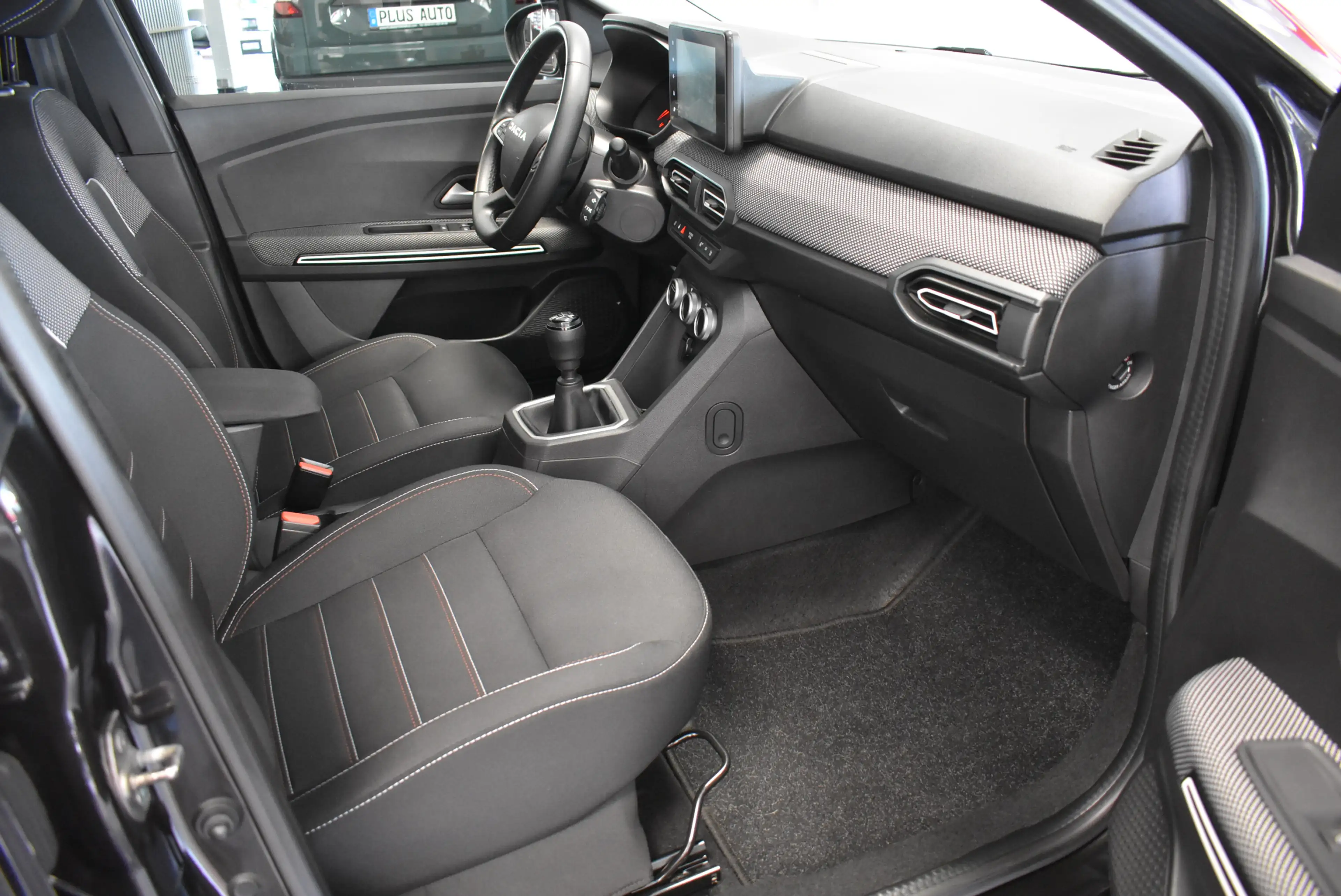 Dacia Jogger Extreme Navi LED Kamera Temp AHK 1-Hand — photo 7