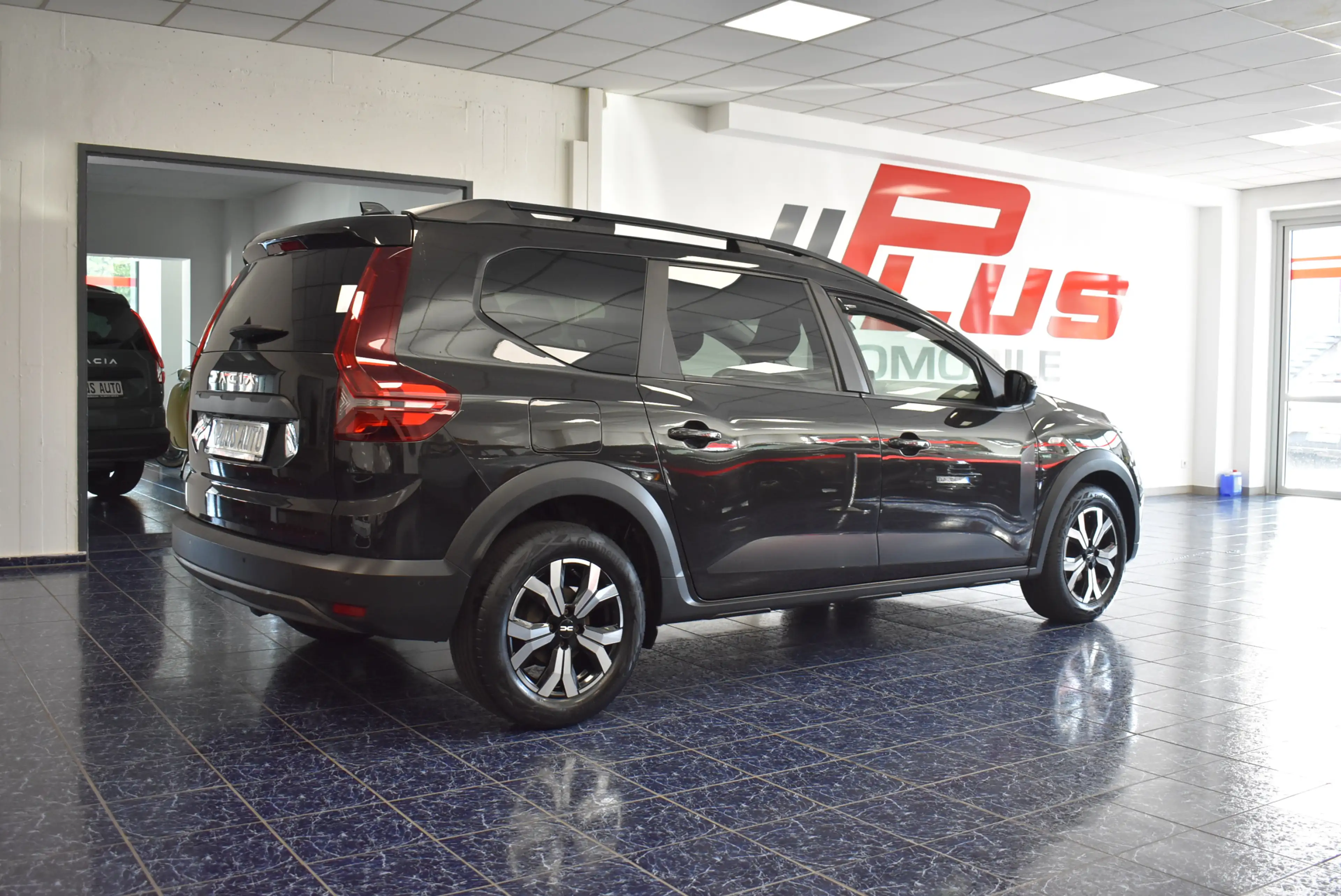 Dacia Jogger Extreme Navi LED Kamera Temp AHK 1-Hand — photo 4