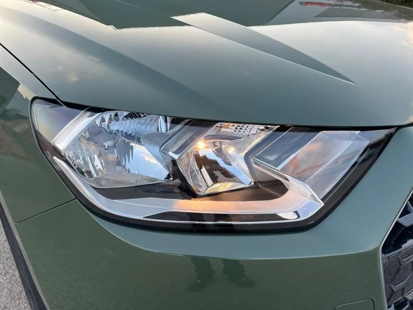 Audi A1 Sportback 30 1.0 tfsi Business 116cv Verde - 2