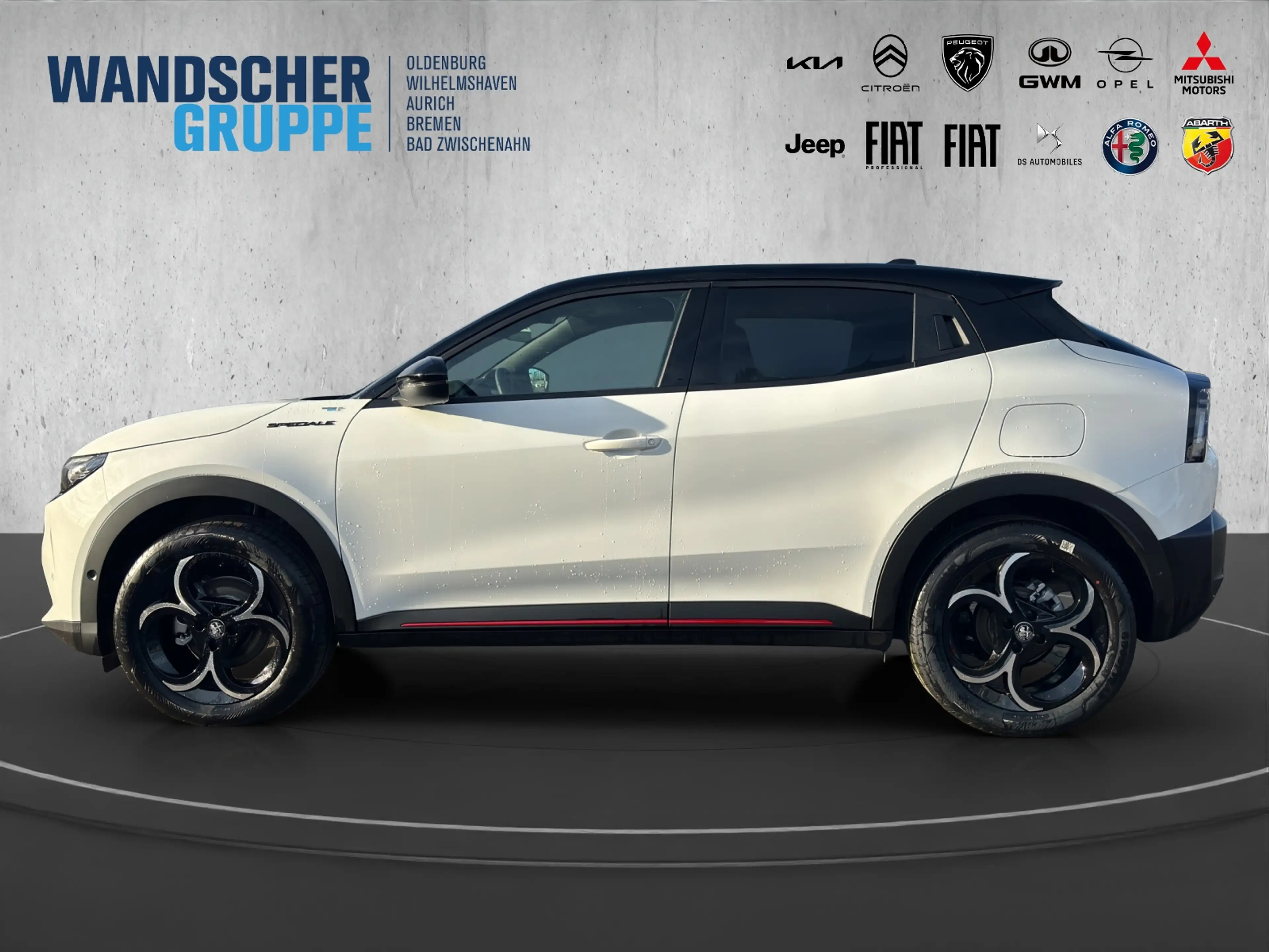Alfa Romeo Junior Ibrida SPECIALE 1.2 100KW ''LED''MASSAGE' — photo 4