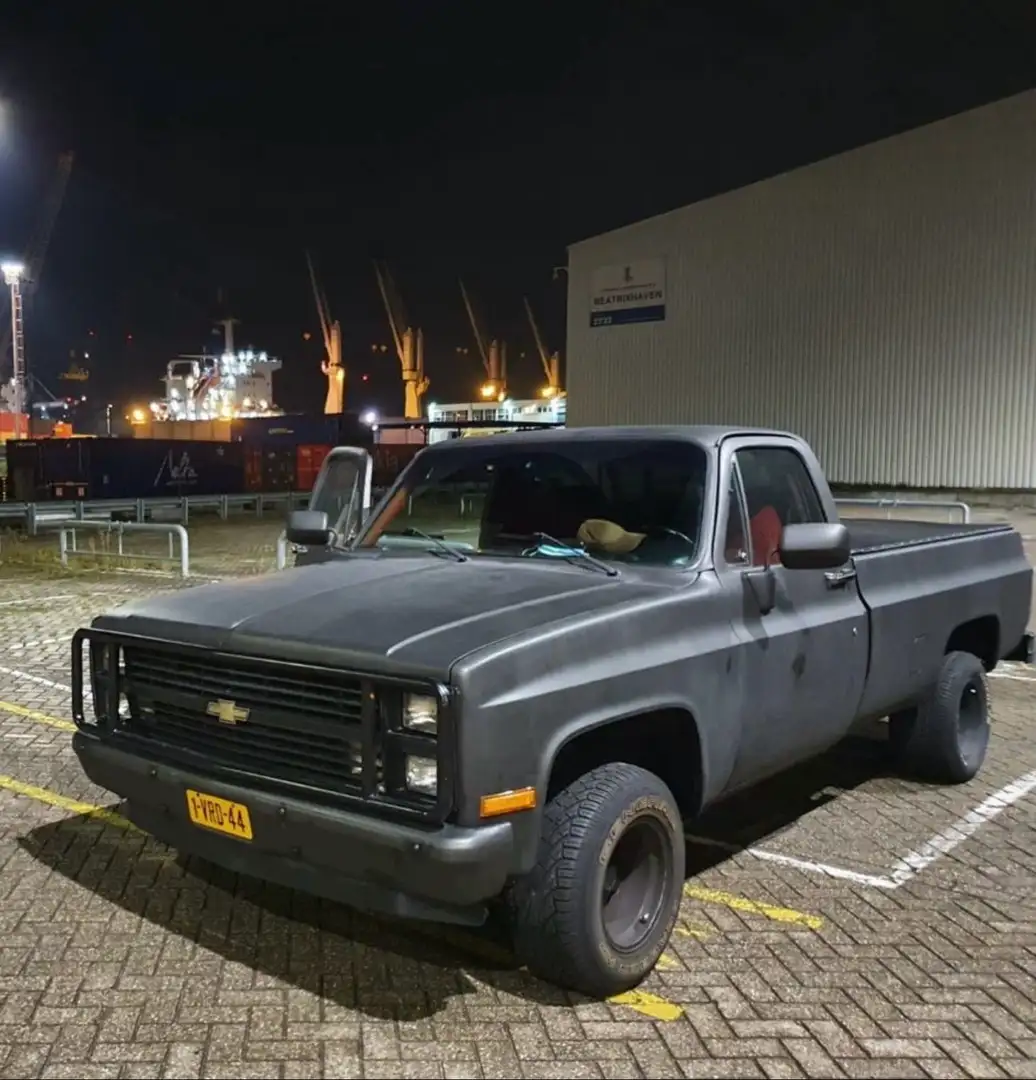 Chevrolet Silverado C10 Fekete - 1