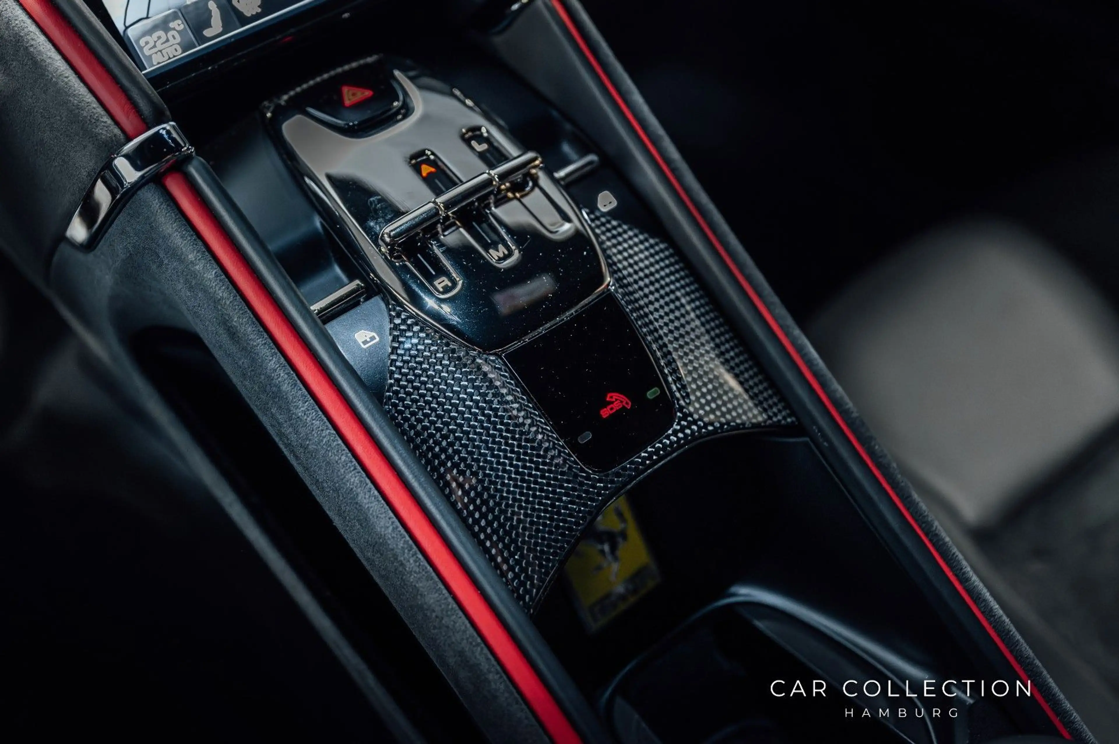 Ferrari Roma | FullCarbon | PassDisplay | 360 | Matrix — photo 14