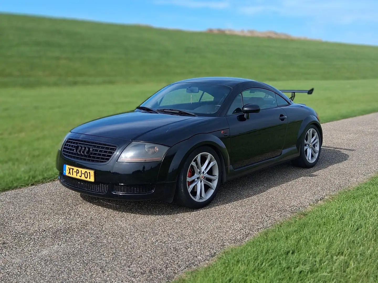 Audi TT TT 1.8 5V Turbo Zwart - 1