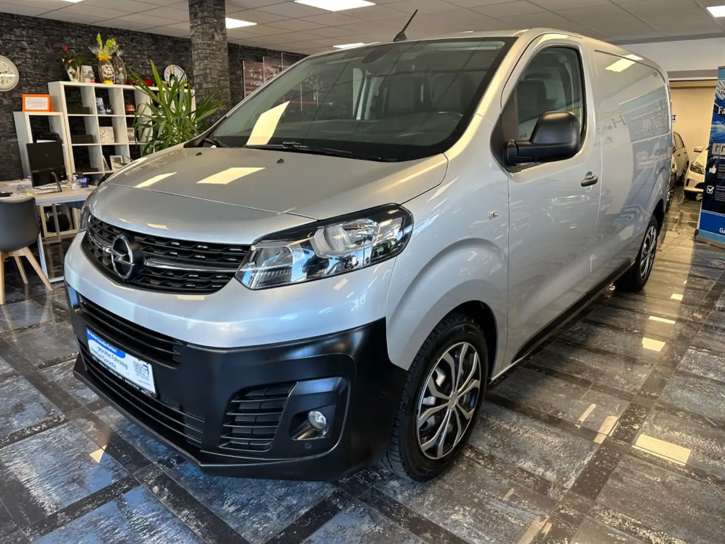 Opel Vivaro Kasten Edition M*Automatik*Navi*Leder Silber - 1