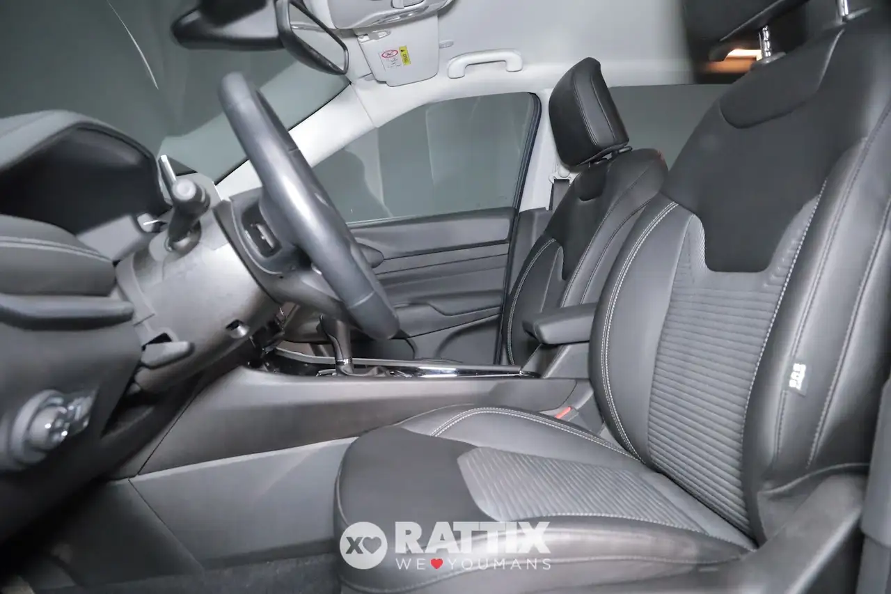 Jeep Compass 1.5 Turbo T4 Mhev 130CV Altitude DCT 8