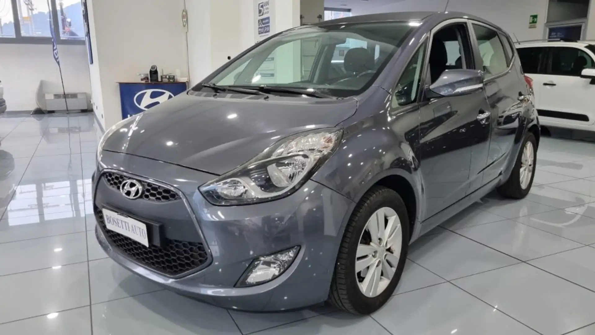 Hyundai iX20 1.4 90 CV XPossible Grigio - 1