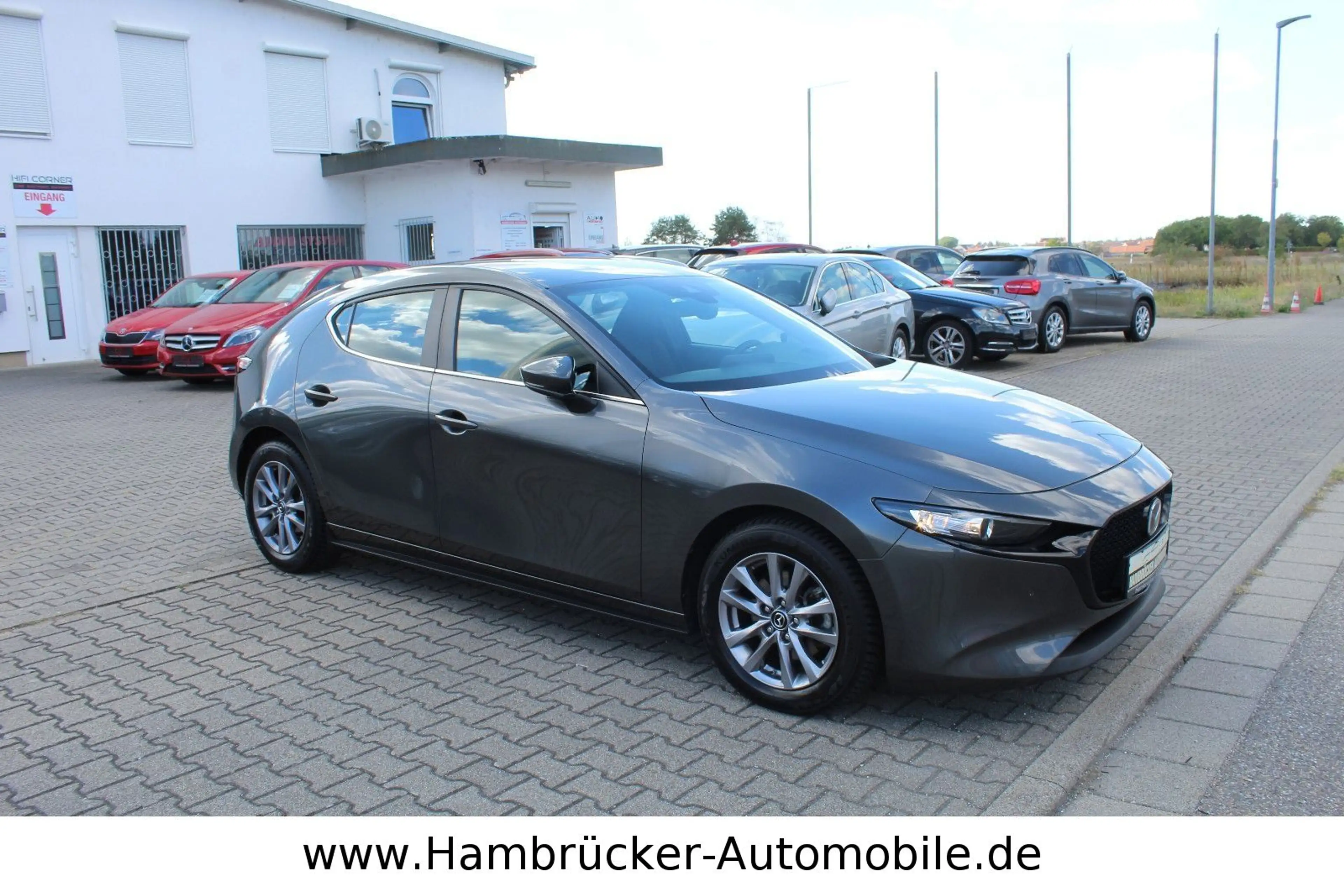 Mazda 3 Skyactice-G M-Hybrid Selection~2.HAND~NAVI~HUD — photo 5