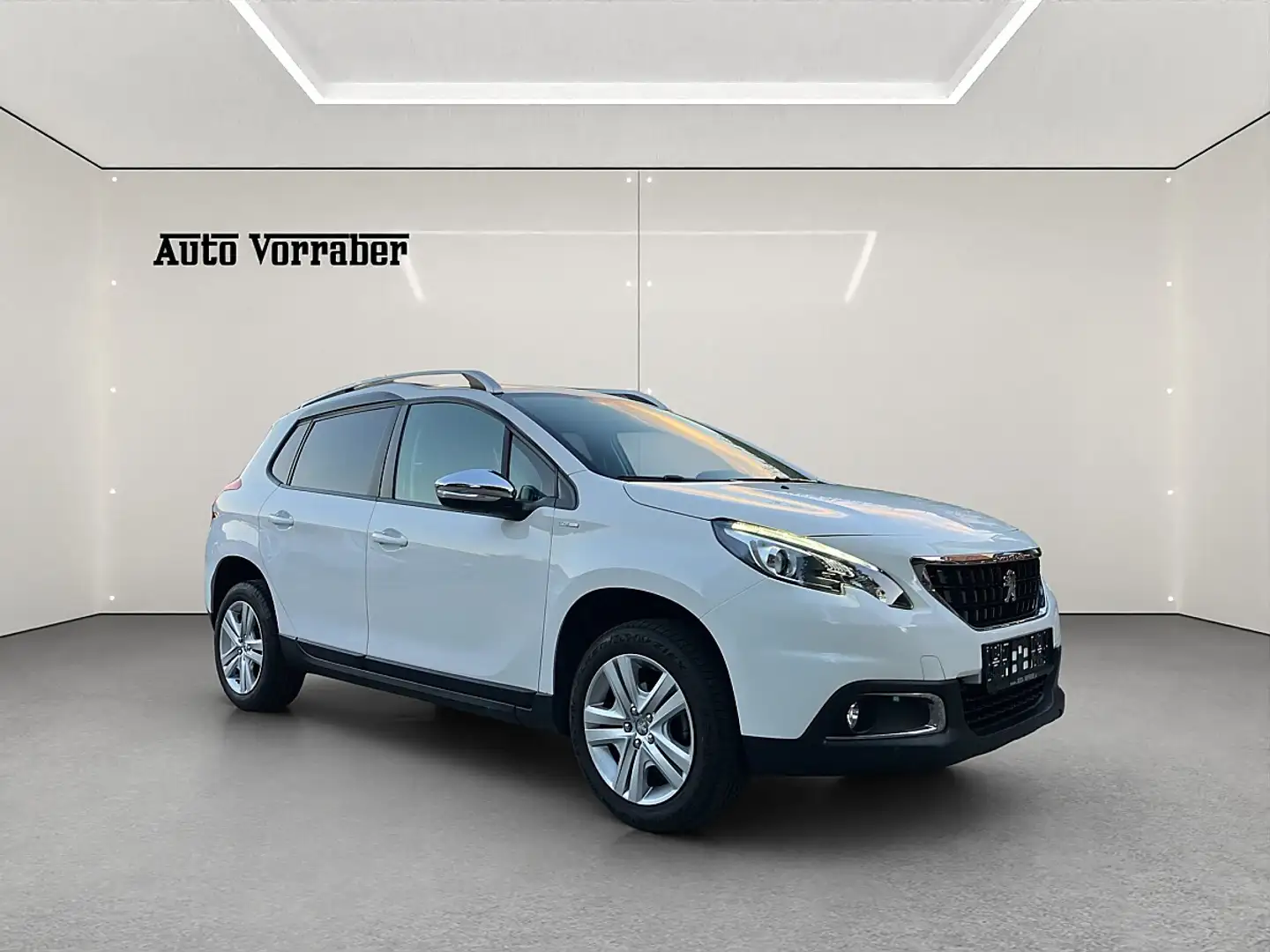 Peugeot 2008 1.2 16V VTi/PureTech 82 Style Weiß - 2