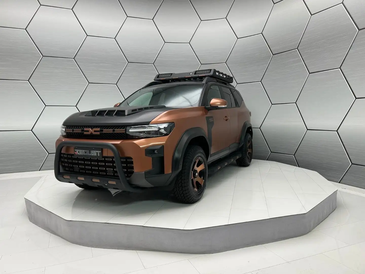 Dacia Bigster REDUST OFFROAD TCe 130 4x4 Braun - 2