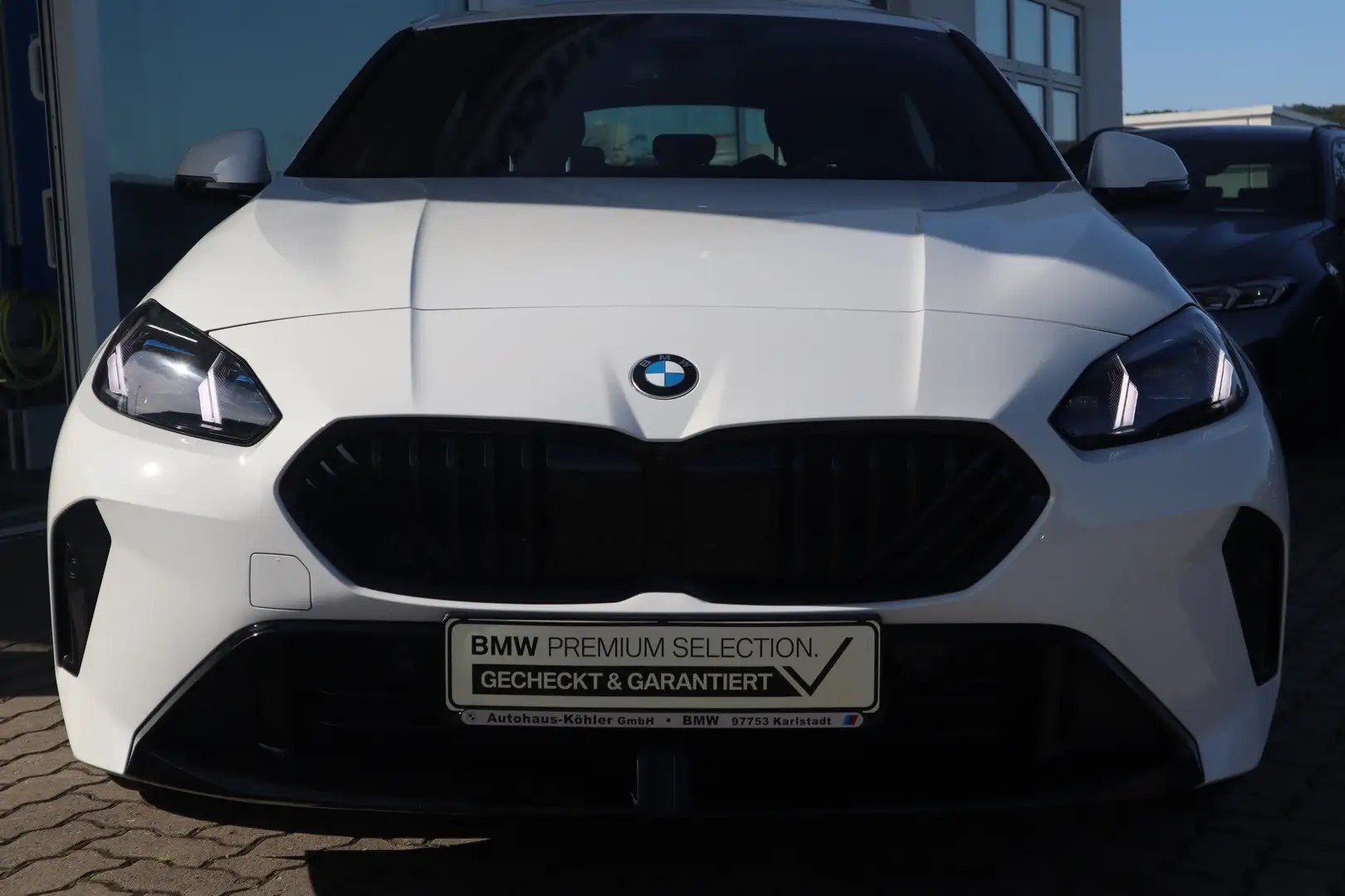 BMW 120 d M Sport Pro/DAB/LED/Komfortzg/Shz/Sportsitz Weiß - 2