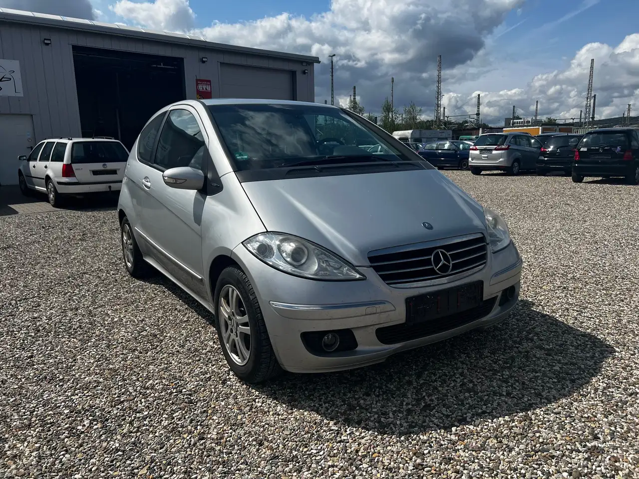 Mercedes-Benz A 180
