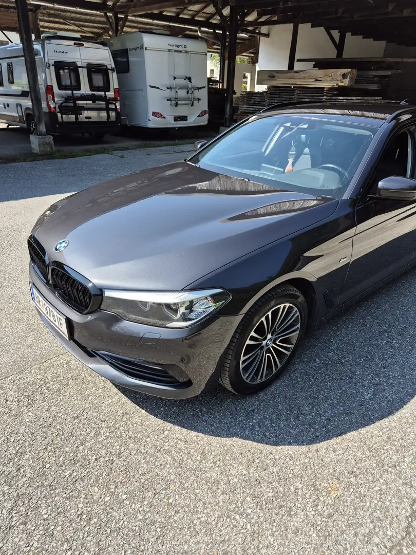 BMW 520 520d Touring Aut. - 1