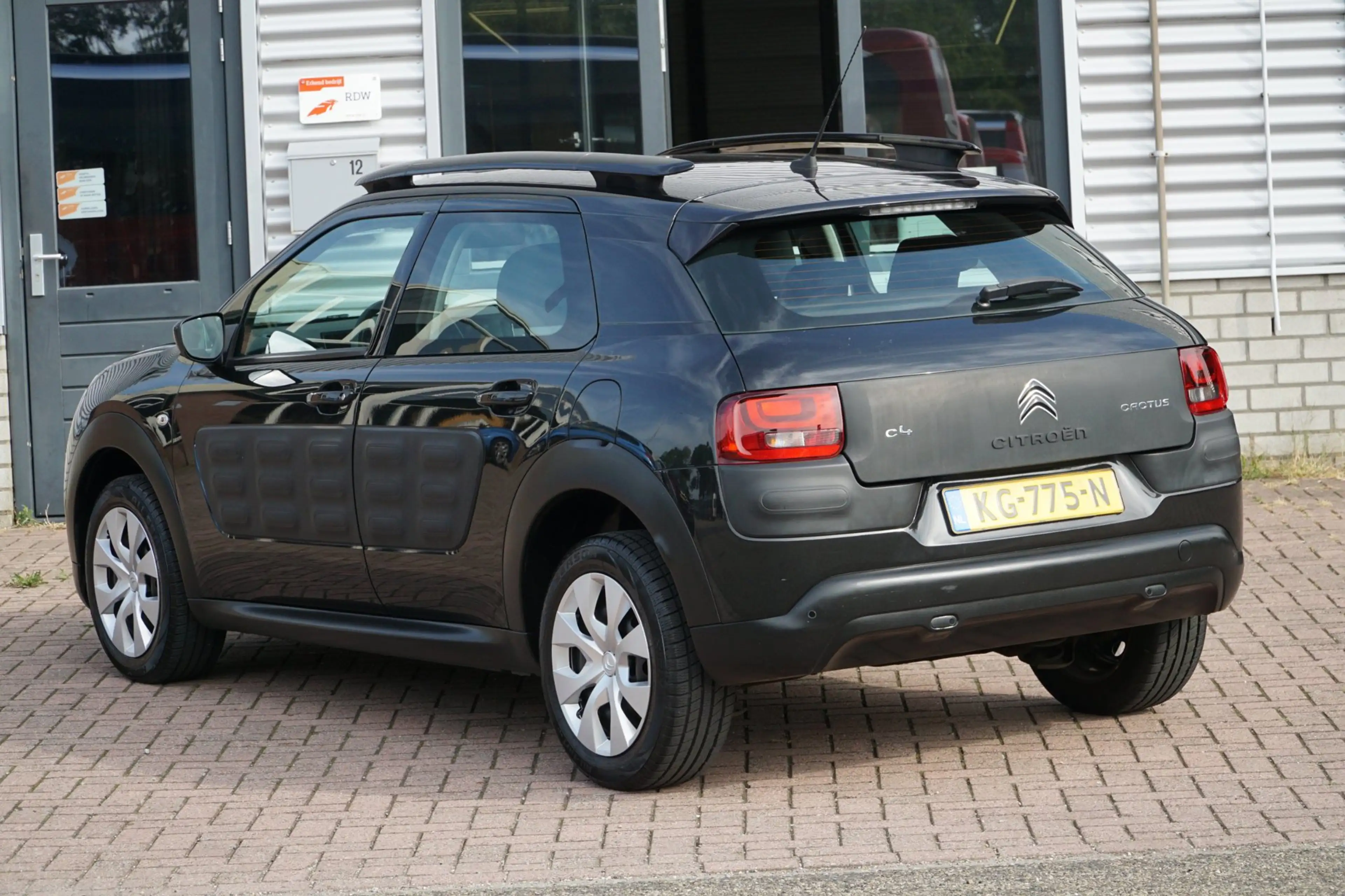 Citroen C4 Cactus 1.2 PureTech Feel — photo 5