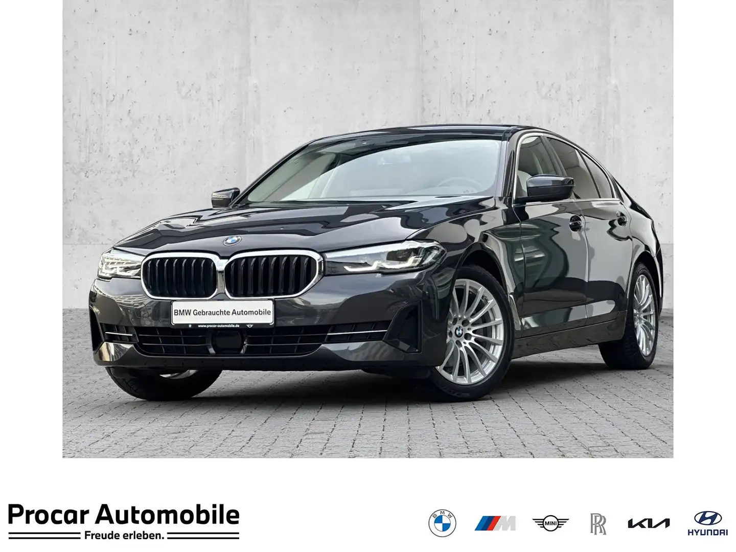 BMW 520 d LED Navi PA RFK DA ACC Standh. PDC Shz Grijs - 1