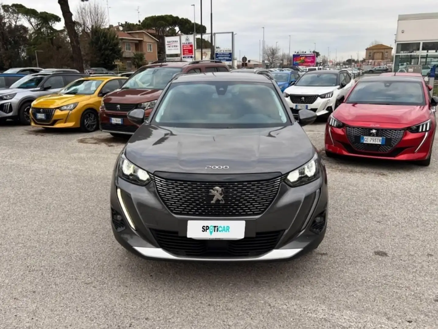 Peugeot 2008 2ª serie - 2008 PureTech 100 S&S Allure Gris - 2