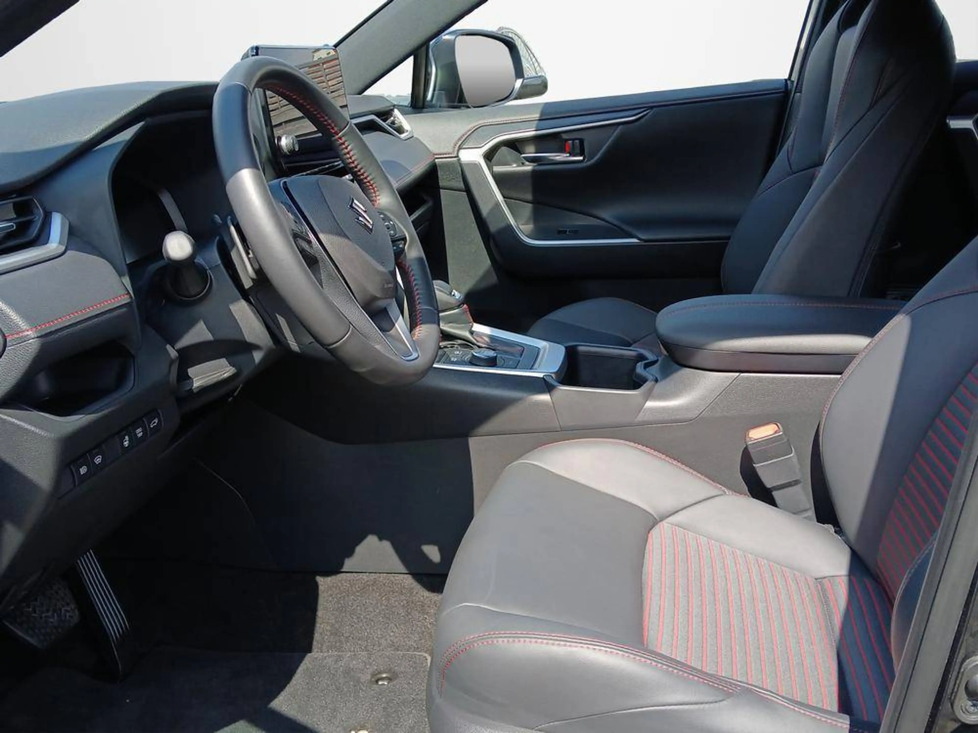 Suzuki Across Across PLUG-IN HYBRID — photo 9