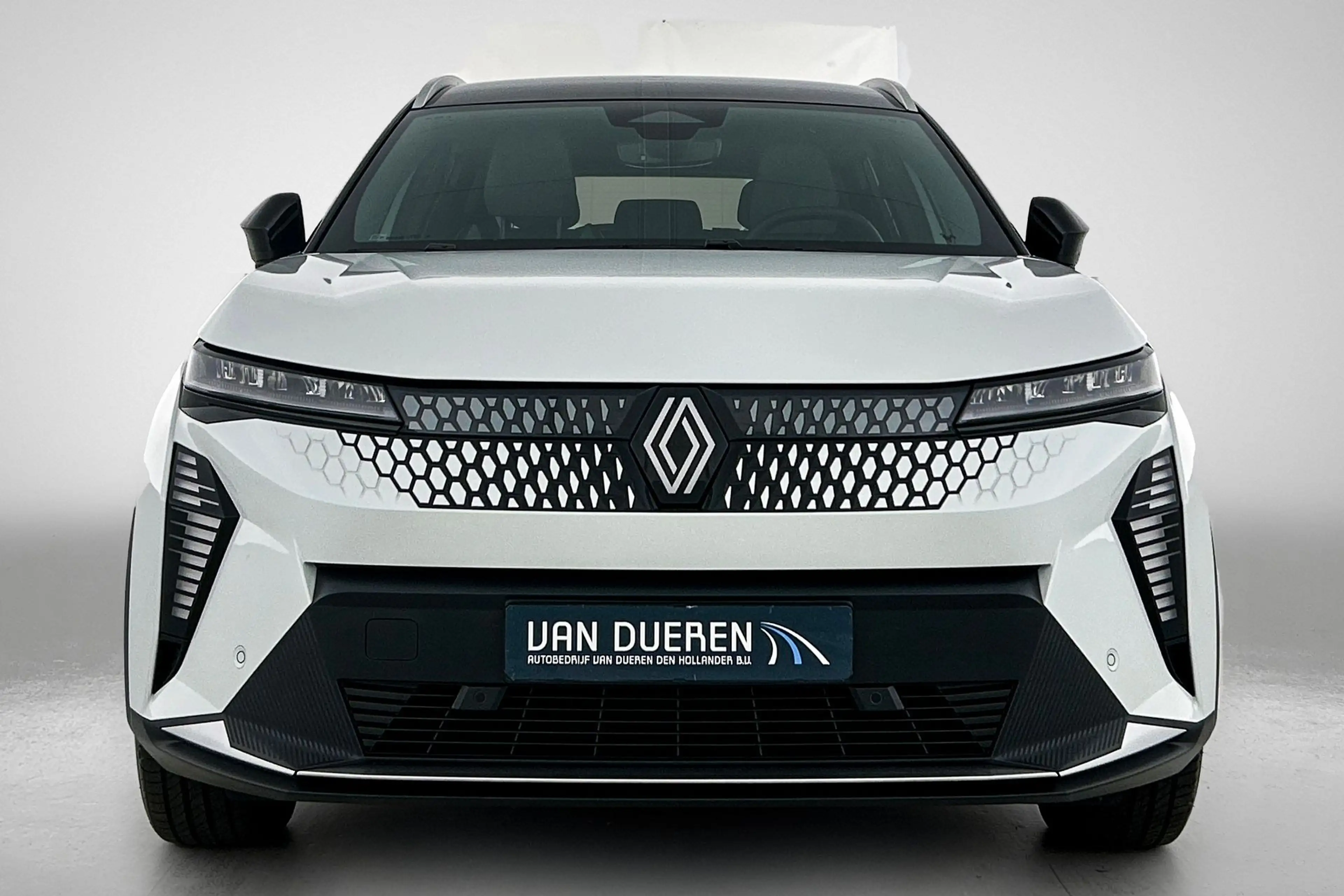 Renault Scenic E-Tech EV60 comfort range techno Pack advanced dri — photo 9