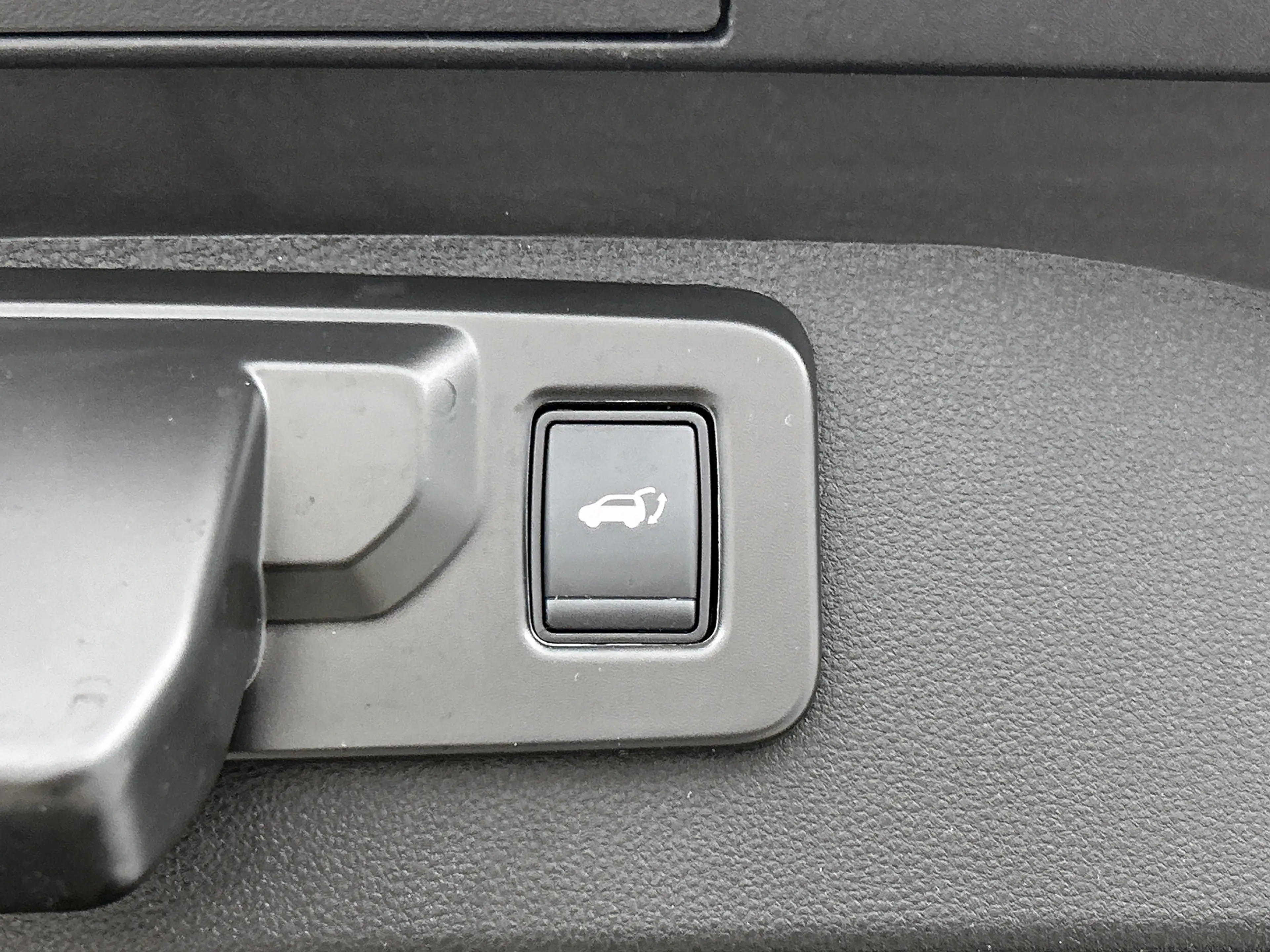 Renault Scenic E-Tech EV60 comfort range techno Pack advanced dri — photo 18
